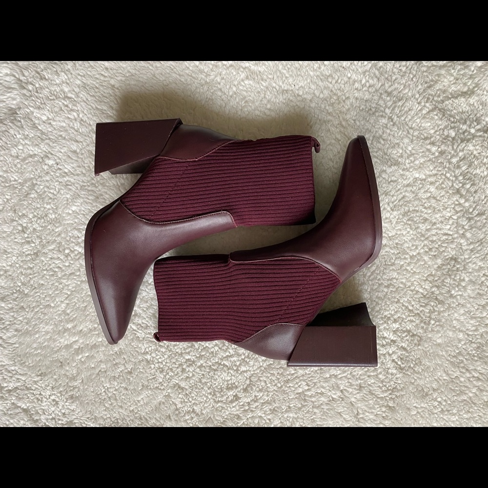 Steve Madden Burgundy Leather Tackle Boots